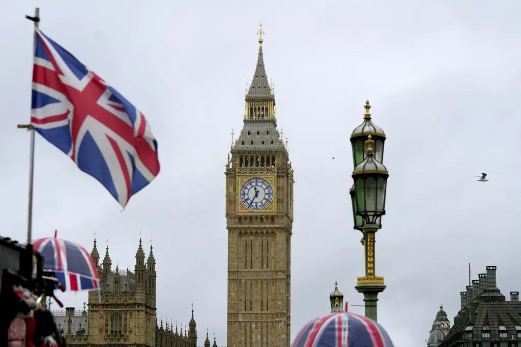 London pojačava pritisak na Moskvu novim paketom sankcija