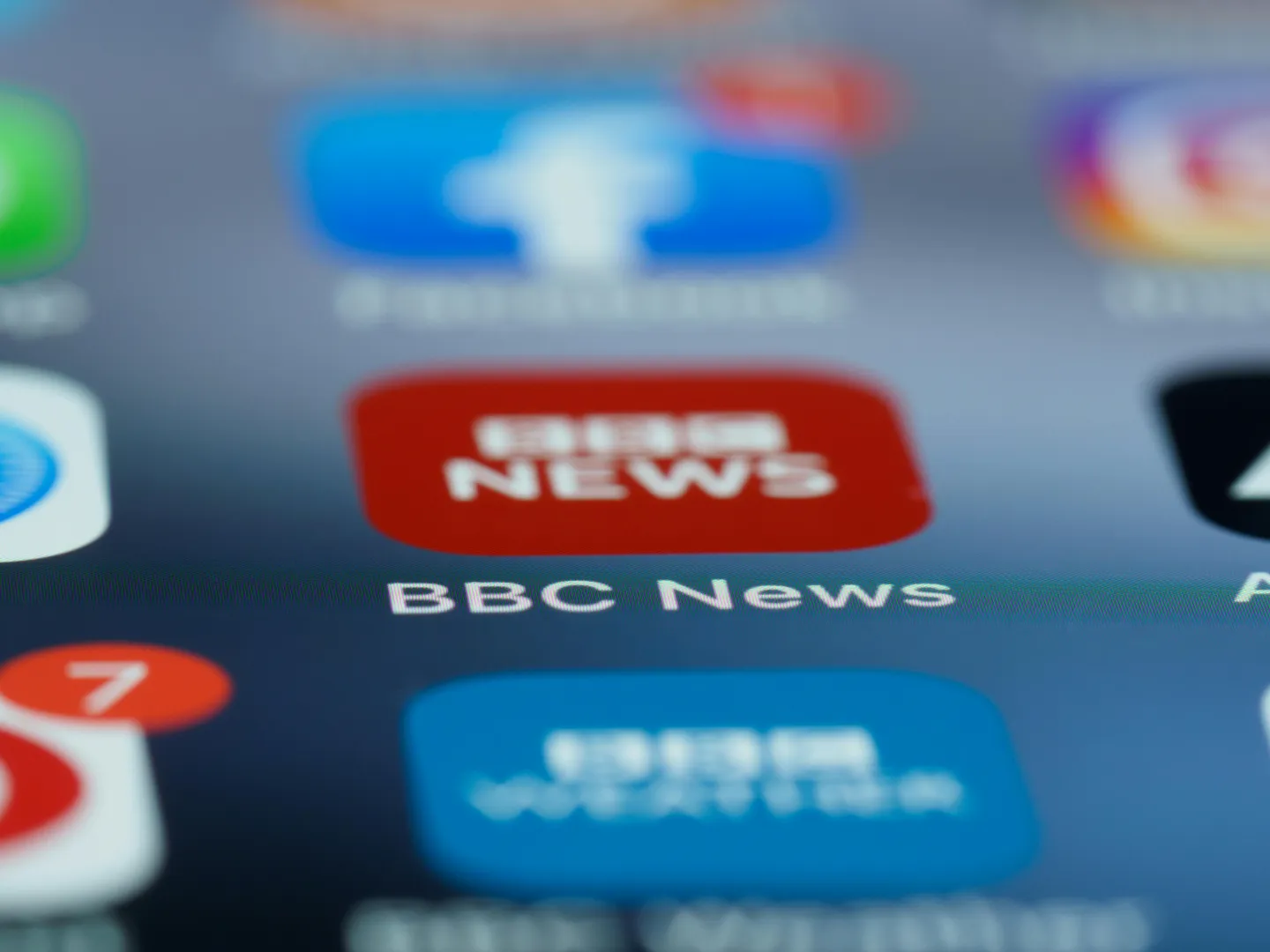 Trumpova administracija pokrenula istragu protiv CNN-a, Foxa, NBC-a, CBS-a i ABC-a