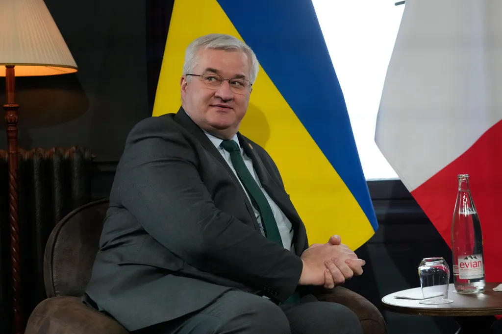 Sibiha: Putinu nije mjesto za pregovaračkim stolom sa Trumpom i Xijem