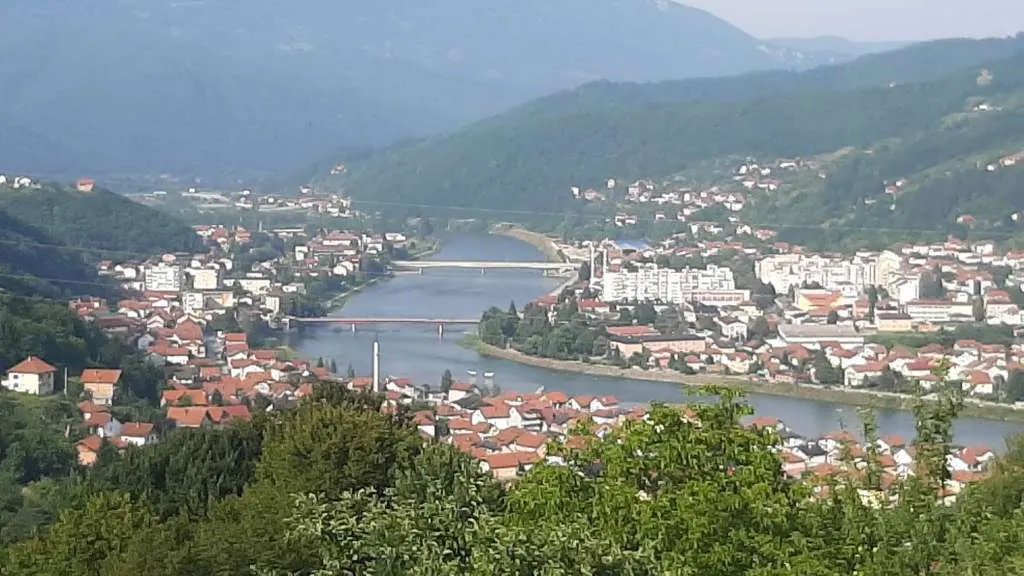 Goražde: Ugažen požar na deponiji, građani najavili protest u petak