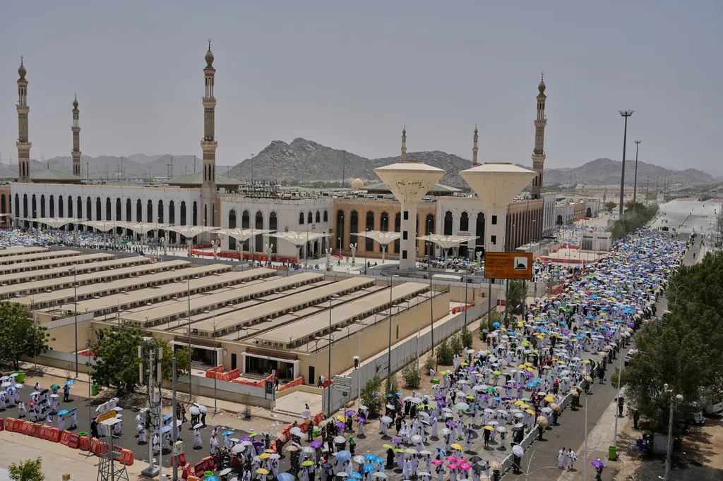 Otkazan let hodočasnika iz BiH za Saudijsku Arabiju