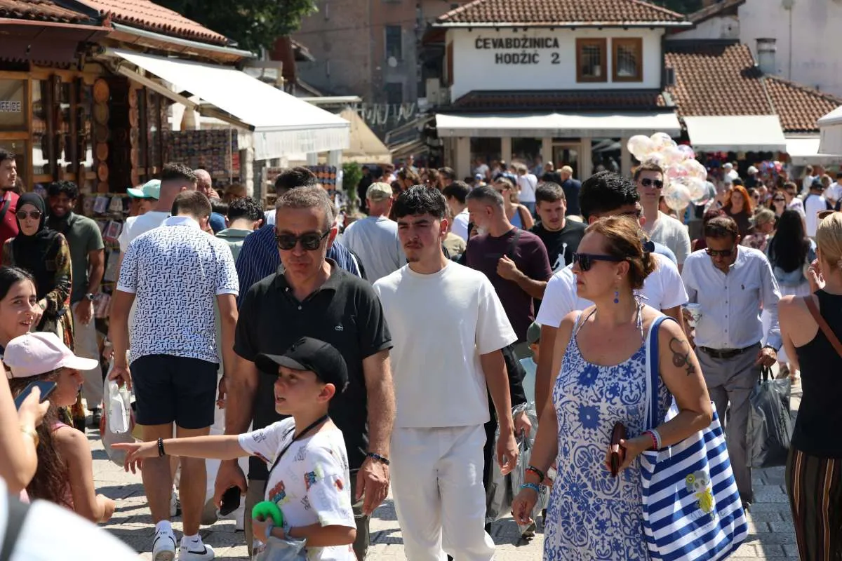 Sutra u BiH do 30 stepeni